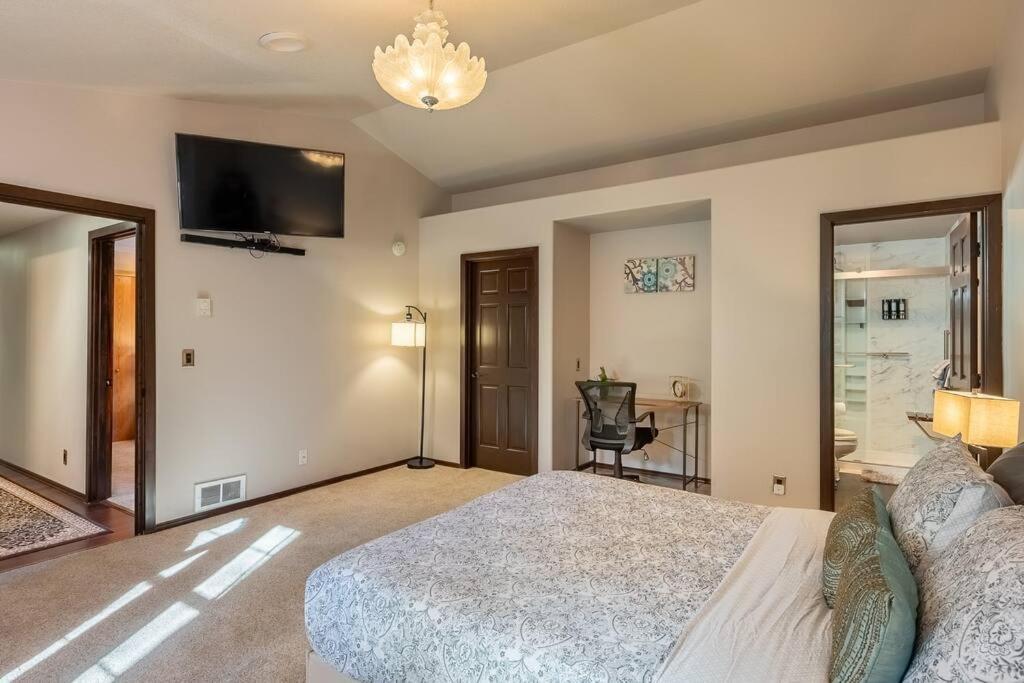 Comfy 4B/2B Home Near Dunes & Ocean! Pet Friendly! Florence Kültér fotó