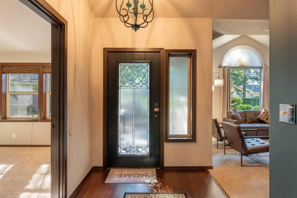 Comfy 4B/2B Home Near Dunes & Ocean! Pet Friendly! Florence Kültér fotó